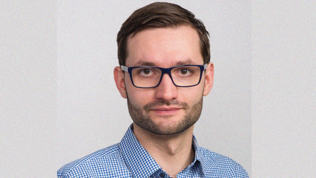 Patryk Kubiczek, Fundacja Instrat